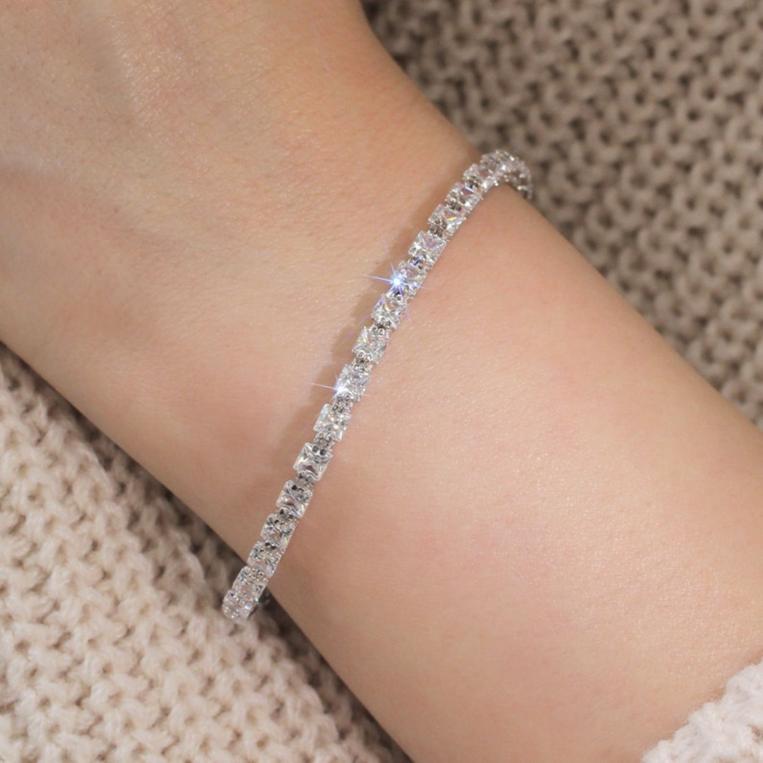 Moissanite 9.00 CT Princess Diamond Minimalist Bracelet