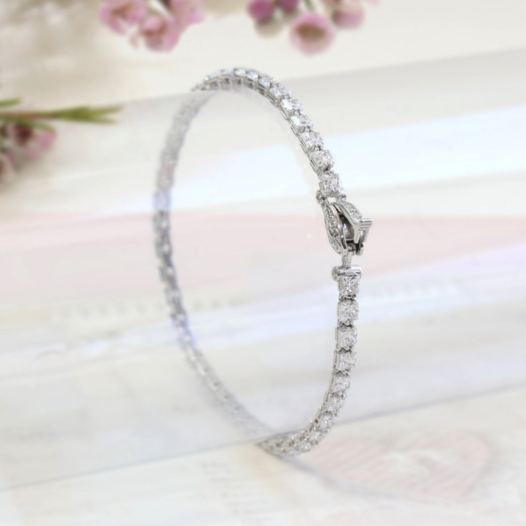 Moissanite 9.00 CT Princess Diamond Minimalist Bracelet