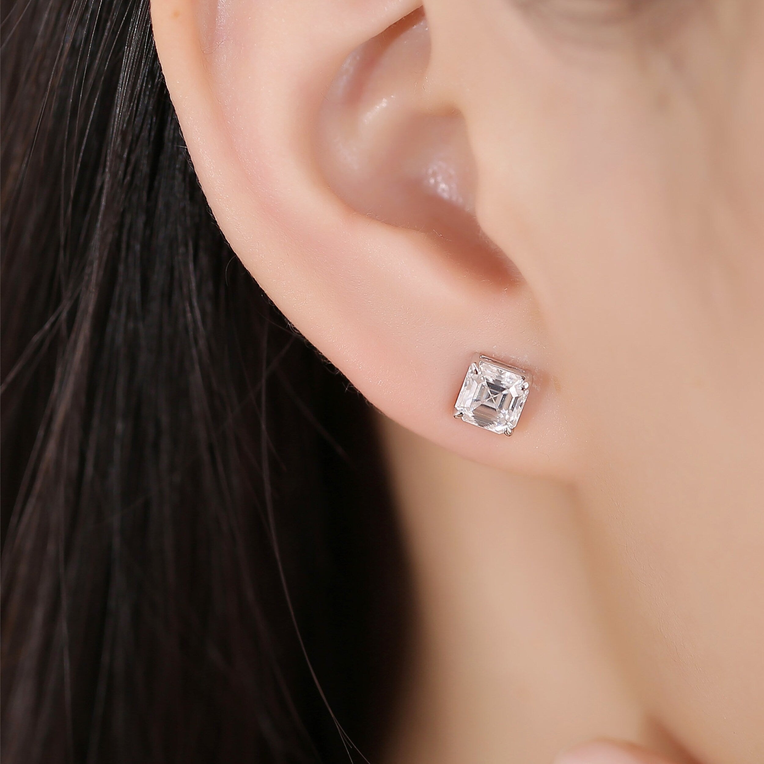 Moissanite 1.60 CT Asscher Diamond Stud Earring