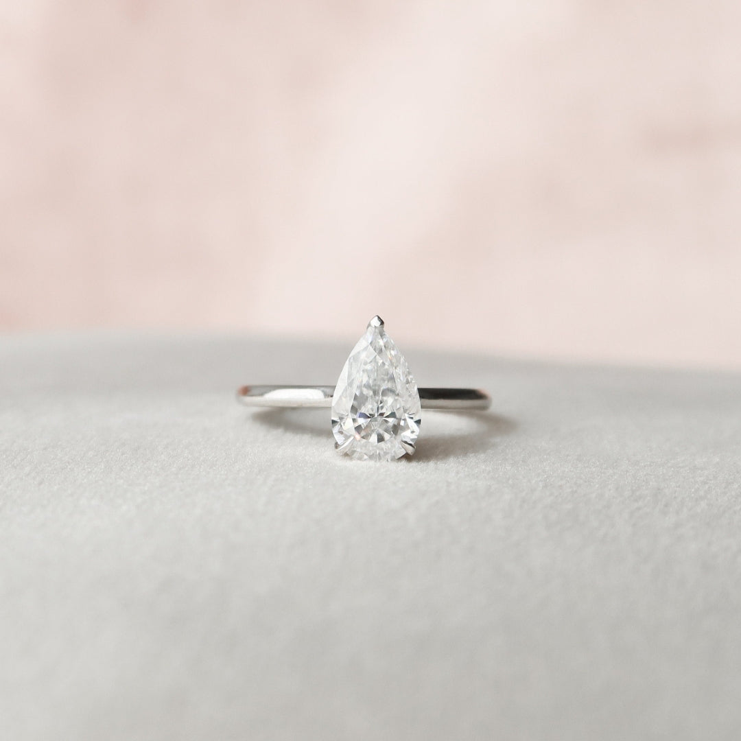 Moissanite 1.50 CT Pear Cut Diamond Minimalist Anniversary Ring