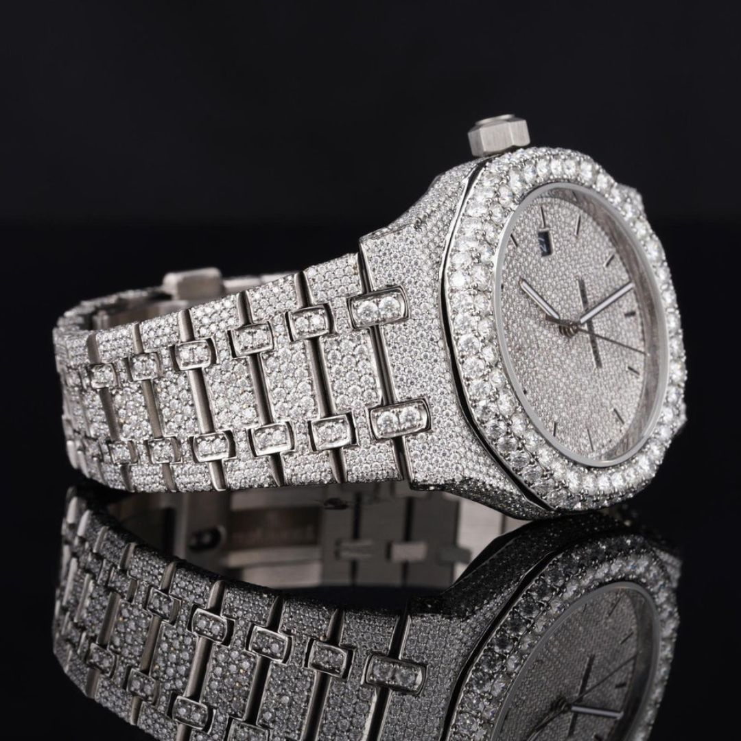 Moissanite 26.00 CT Round Cut Diamond Brutalist Watch