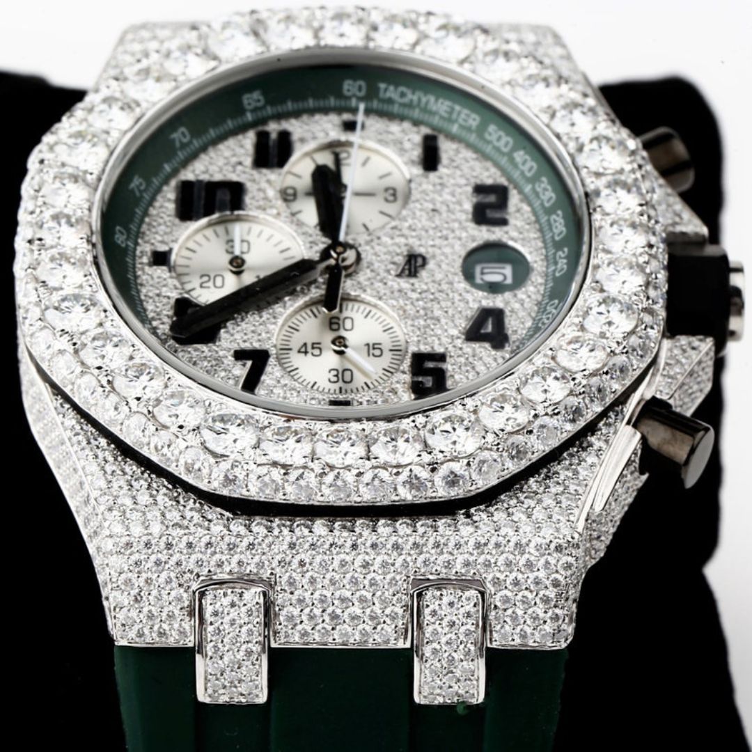 Moissanite 27.00 CT Round Cut Diamond Avant Garde Watch